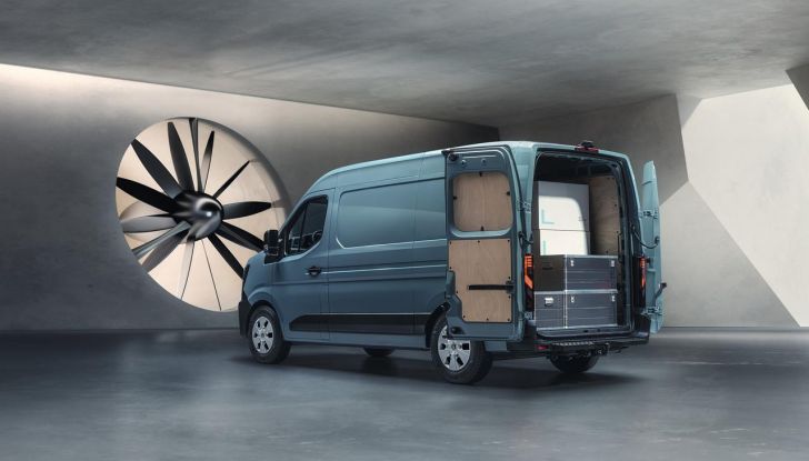 Renault Master 2024: caratteristiche, versioni e motori della nuova generazione - Foto 16 di 34