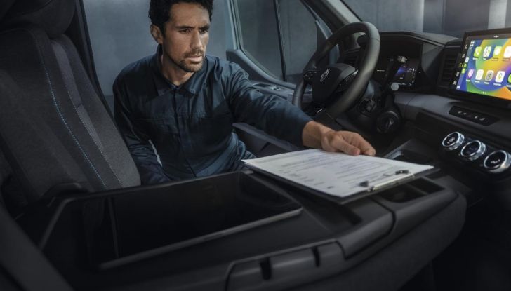 Renault Master 2024: caratteristiche, versioni e motori della nuova generazione - Foto 27 di 34