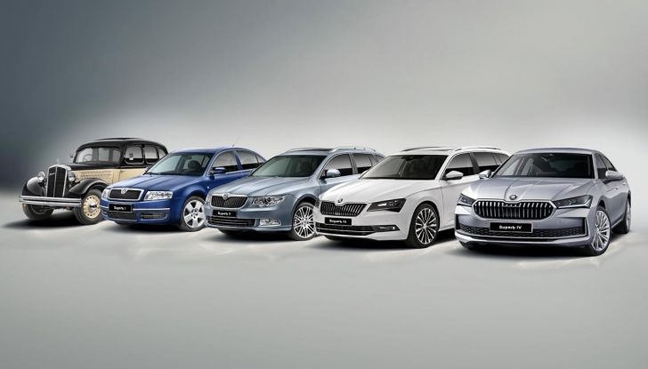 Skoda Superb 2024: caratteristiche, design, abitacolo e motori della nuova generazione - Foto 98 di 99
