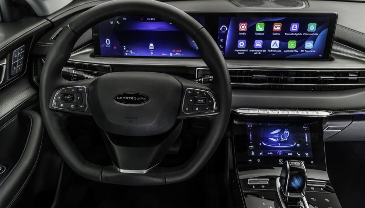 Sportequipe 8 Hybrid Plug-In: debutta il nuovo SUV top di gamma del brand italiano - Foto 26 di 51