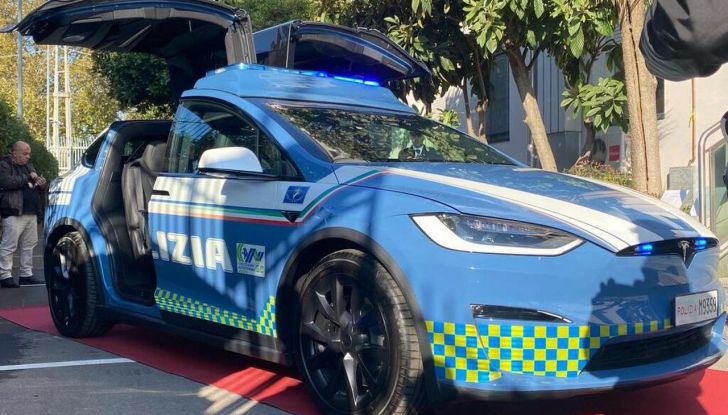 Tesla Model X Polizia Stradale Veneto