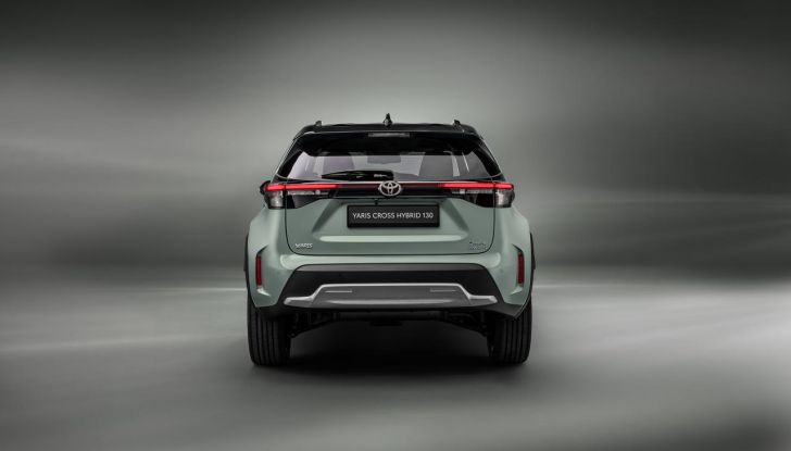 Toyota Yaris Cross 2024: caratteristiche, design e versioni del nuovo modello - Foto 7 di 23