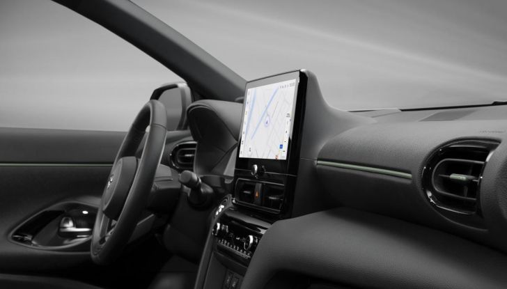 Toyota Yaris Cross 2024: caratteristiche, design e versioni del nuovo modello - Foto 16 di 23