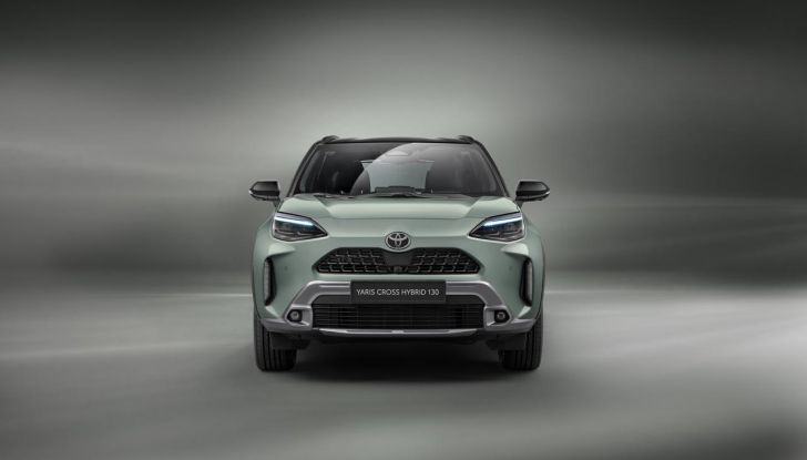 Toyota Yaris Cross 2024: caratteristiche, design e versioni del nuovo modello - Foto 6 di 23