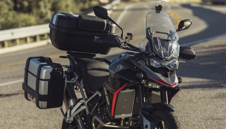Triumph Tiger 900 2024: novità, design e caratteristiche tecniche - Foto 123 di 123