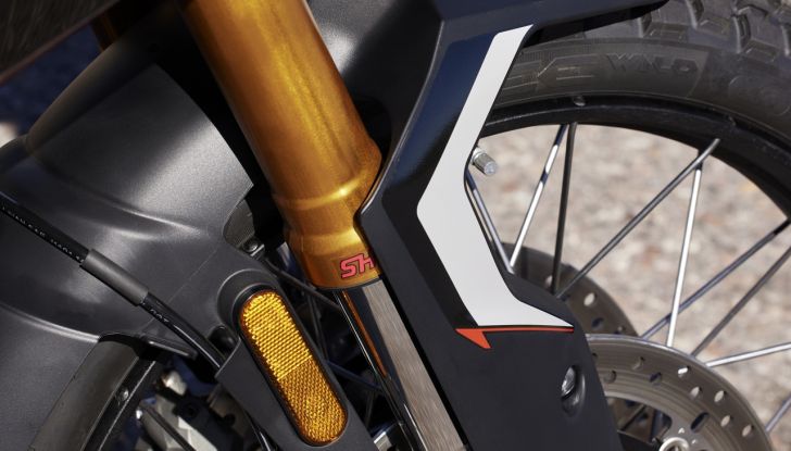 Triumph Tiger 900 2024: novità, design e caratteristiche tecniche - Foto 74 di 123