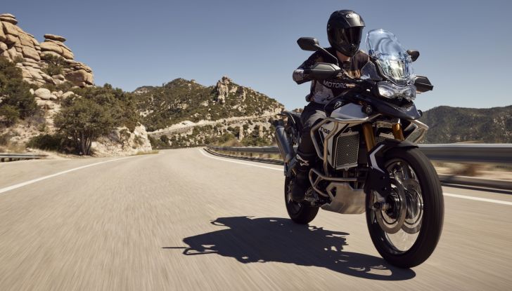 Triumph Tiger 900 2024: novità, design e caratteristiche tecniche - Foto 85 di 123