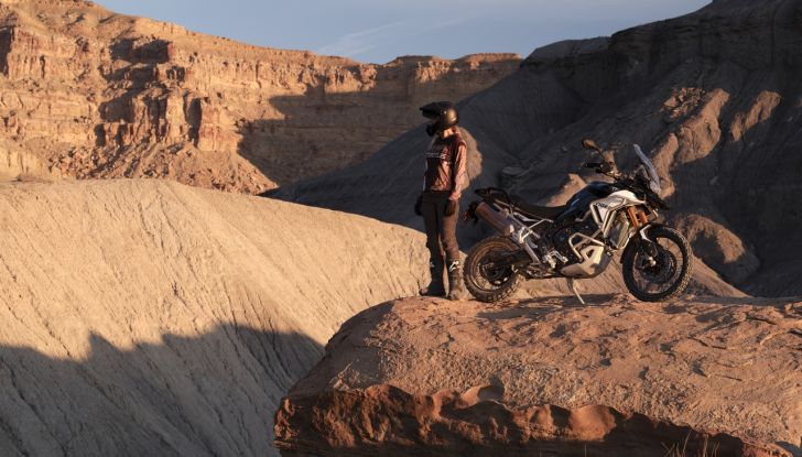 Triumph Tiger 900 2024: novità, design e caratteristiche tecniche - Foto 95 di 123