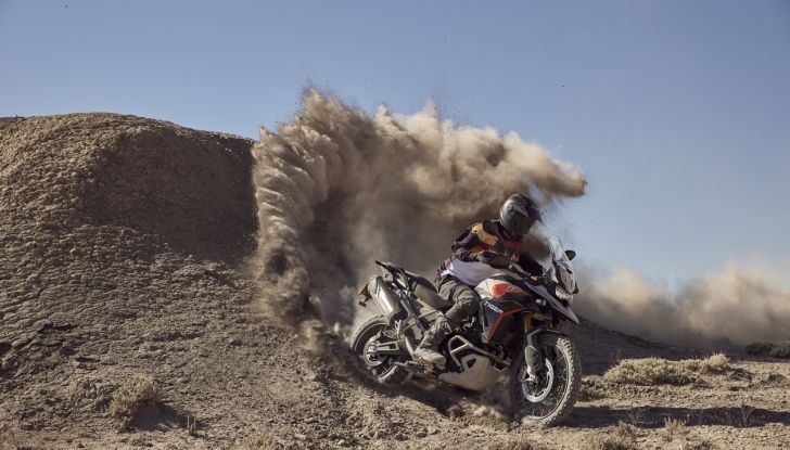 Triumph Tiger 900 2024: novità, design e caratteristiche tecniche - Foto 98 di 123