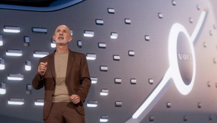 Volvo EM90: design, abitacolo, autonomia, caratteristiche e prestazioni - Foto 20 di 67