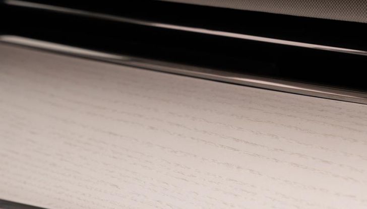 Volvo EM90: design, abitacolo, autonomia, caratteristiche e prestazioni - Foto 64 di 67