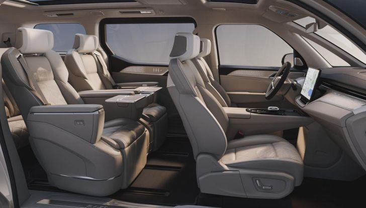 Volvo EM90: design, abitacolo, autonomia, caratteristiche e prestazioni - Foto 67 di 67