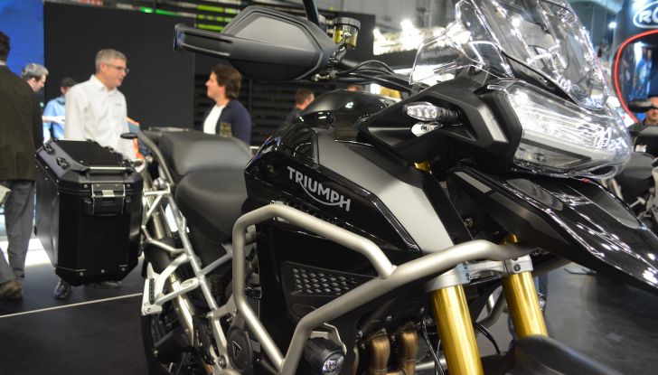 La gamma Modern Classics di Triumph si arricchisce con i modelli Speed 400 e Scrambler 400 X - Foto 16 di 55