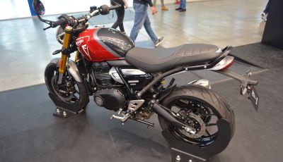 La gamma Modern Classics di Triumph si arricchisce con i modelli Speed 400 e Scrambler 400 X