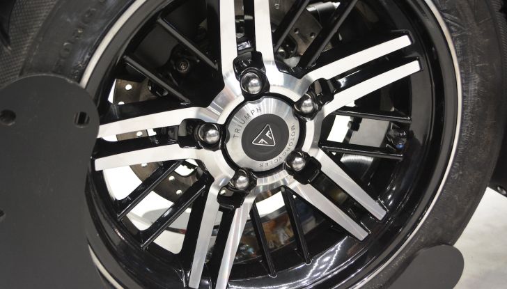 La gamma Modern Classics di Triumph si arricchisce con i modelli Speed 400 e Scrambler 400 X - Foto 48 di 55