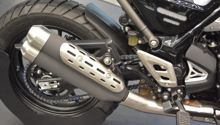 La gamma Modern Classics di Triumph si arricchisce con i modelli Speed 400 e Scrambler 400 X - Foto 8 di 55