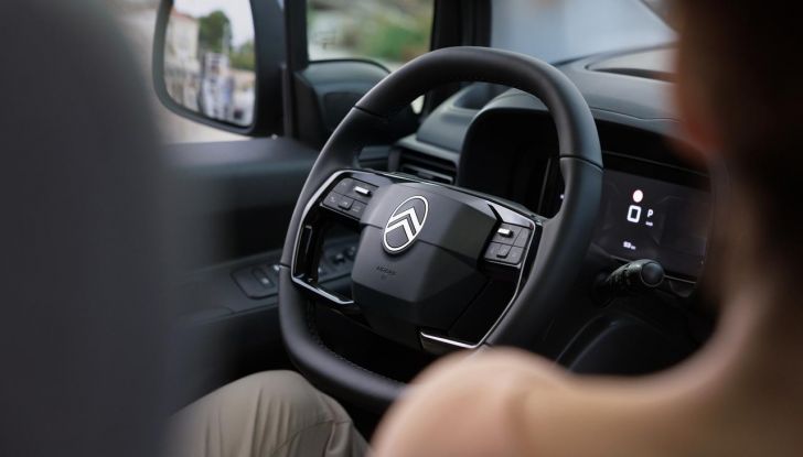 Citroën Berlingo 2024: caratteristiche, versioni, design, interni e motori del nuovo restyling - Foto 43 di 48