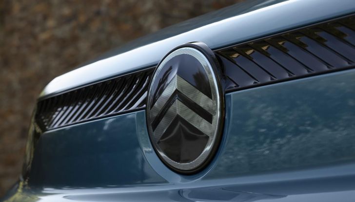 Citroën Berlingo 2024: caratteristiche, versioni, design, interni e motori del nuovo restyling - Foto 45 di 48