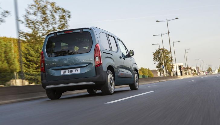 Citroën Berlingo 2024: caratteristiche, versioni, design, interni e motori del nuovo restyling - Foto 28 di 48