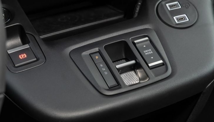 Citroën Berlingo 2024: caratteristiche, versioni, design, interni e motori del nuovo restyling - Foto 23 di 48