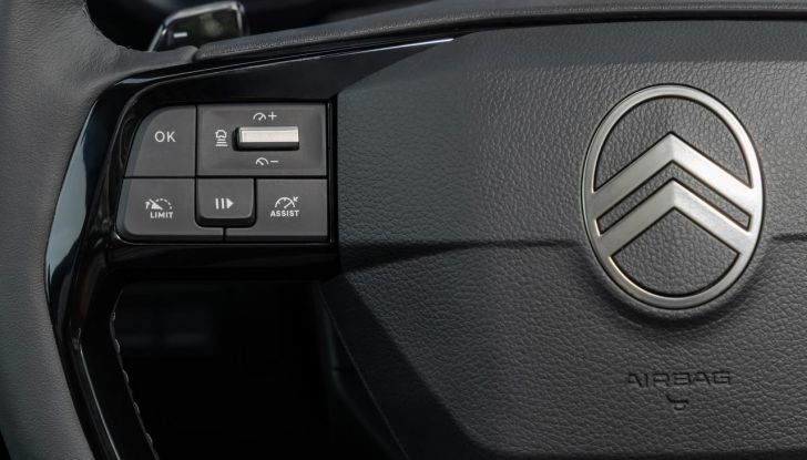 Citroën Berlingo 2024: caratteristiche, versioni, design, interni e motori del nuovo restyling - Foto 21 di 48