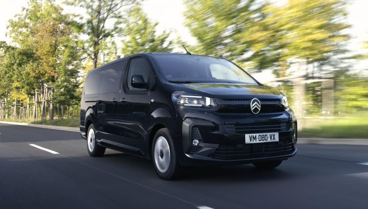 Citroën SpaceTourer 2024: caratteristiche, design, abitacolo e novità - Foto 5 di 12