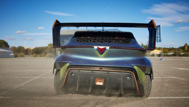 Cupra Formentor VZ5 BAT e Ateca Tribe Edition prova su strada e caratteristiche tecniche - Foto 3 di 25