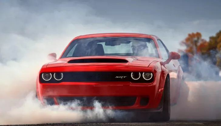 Dodge Challenger SRT Demon firma il nuovo record di velocità 0-100 km/h - Foto 5 di 8