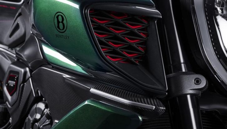 Ducati Diavel for Bentley: caratteristiche, design e motore della versione speciale - Foto 8 di 20