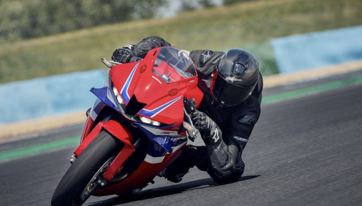 Honda CBR600RR 2024 prezzo di listino e data di uscita - Foto 7 di 7