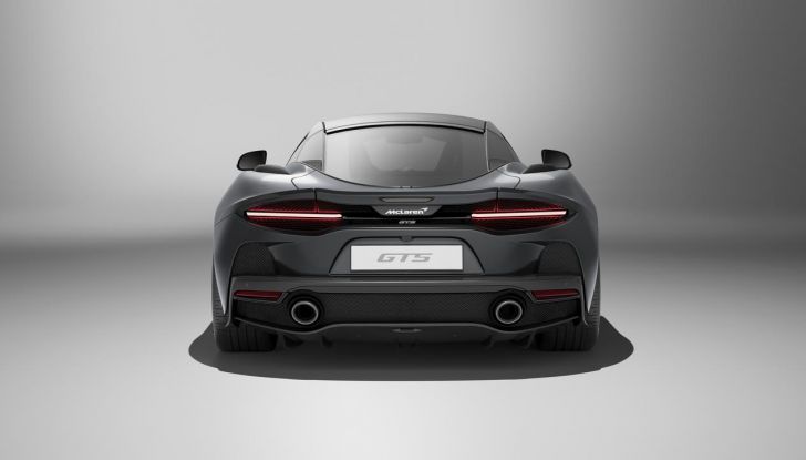 McLaren GTS: caratteristiche, design, interni, motore e prestazioni - Foto 4 di 10