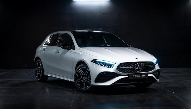 Mercedes A 250 e Vibes: caratteristiche, dotazioni, design e interni della special edition - Foto 3 di 13