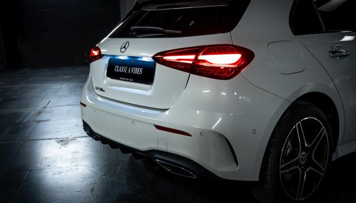 Mercedes A 250 e Vibes