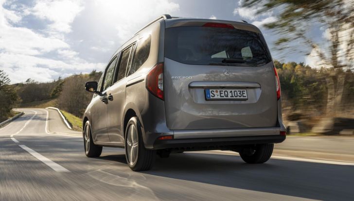 Mercedes EQT 2024: caratteristiche, design, interni, dotazioni e motore - Foto 27 di 40