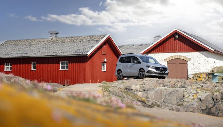 Mercedes EQT 2024: caratteristiche, design, interni, dotazioni e motore - Foto 3 di 40