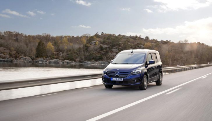 Mercedes EQT 2024: caratteristiche, design, interni, dotazioni e motore - Foto 4 di 40