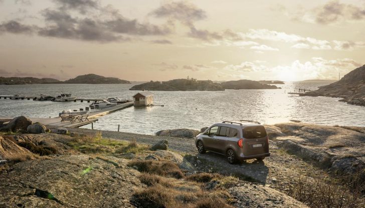 Mercedes EQT 2024: caratteristiche, design, interni, dotazioni e motore - Foto 30 di 40