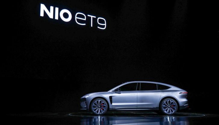 NIO ET9: caratteristiche, design e interni della nuova ammiraglia elettrica - Foto 5 di 41