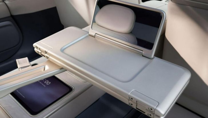 NIO ET9: caratteristiche, design e interni della nuova ammiraglia elettrica - Foto 37 di 41