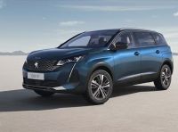 Peugeot 5008 2025: la nuova generazione arriverà entro fine anno