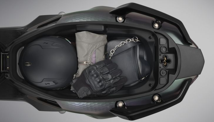 SYM Mamba 160: caratteristiche, design, motore e dotazioni - Foto 134 di 136