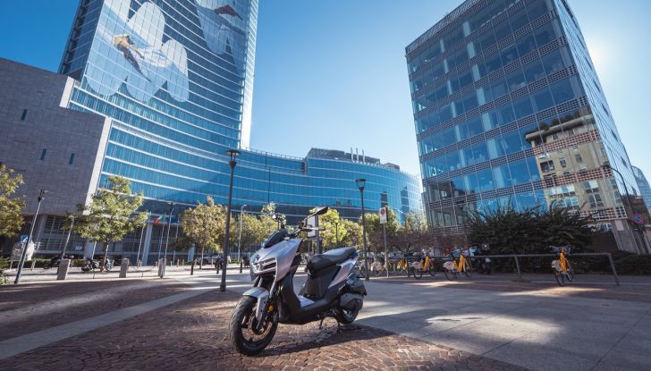 SYM Mamba 160: caratteristiche, design, motore e dotazioni - Foto 18 di 136