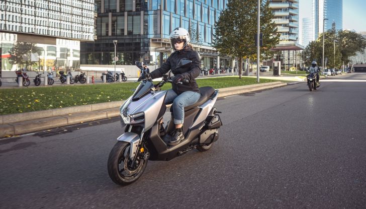 SYM Mamba 160: caratteristiche, design, motore e dotazioni - Foto 6 di 136