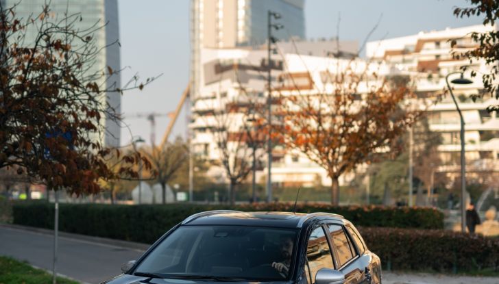 Suzuki Vitara Hybrid ed S-Cross Hybrid Yoru: caratteristiche, motore e dotazioni della versione speciale - Foto 27 di 132