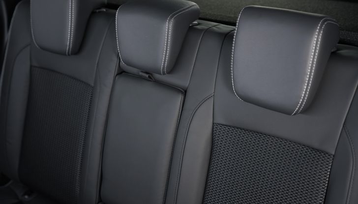 Suzuki Vitara Hybrid ed S-Cross Hybrid Yoru: caratteristiche, motore e dotazioni della versione speciale - Foto 33 di 132