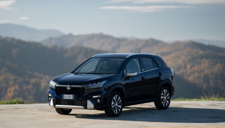 Suzuki S-Cross Hybrid Yoru