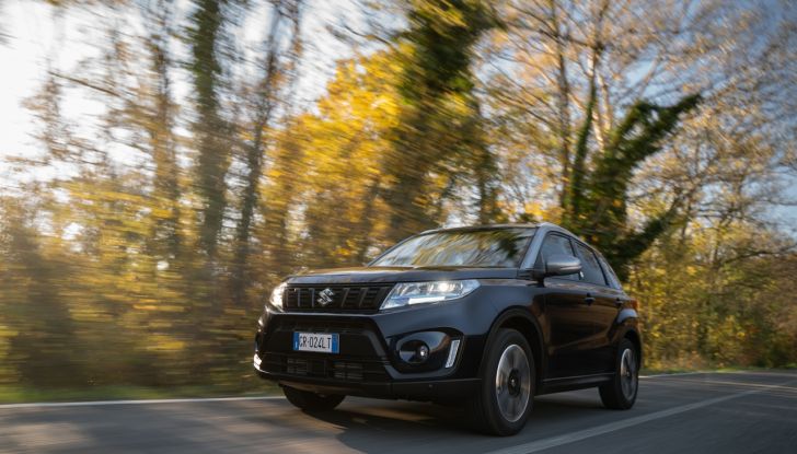 Suzuki Vitara Hybrid ed S-Cross Hybrid Yoru: caratteristiche, motore e dotazioni della versione speciale - Foto 104 di 132