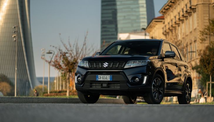 Suzuki Vitara Hybrid ed S-Cross Hybrid Yoru: caratteristiche, motore e dotazioni della versione speciale - Foto 109 di 132