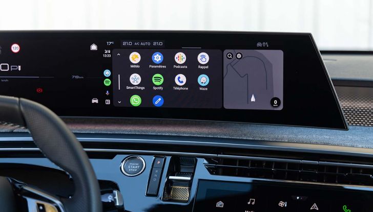 Peugeot E-3008 2024: caratteristiche, motorizzazioni e prezzi del nuovo SUV francese - Foto 17 di 22