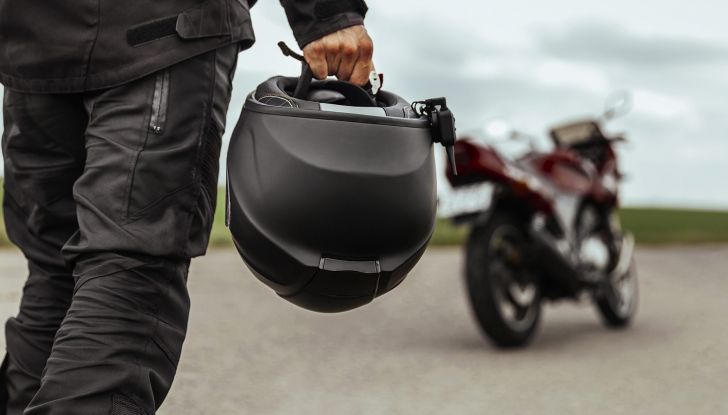 Gli accessori indispensabili per gli amanti della moto - Foto 1 di 8